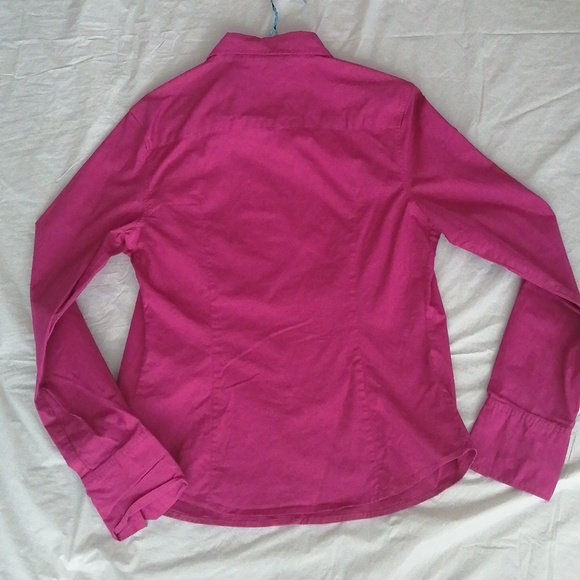 HOT PINK SUZY SHIER WOMEN'S BASIC LONG SLEEVE BUTTON DOWN SHIRT - Picture 4 of 4
